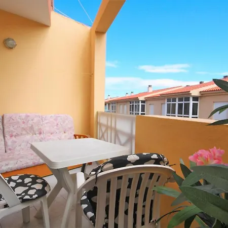 Corralejo-calle Galicia Apartment